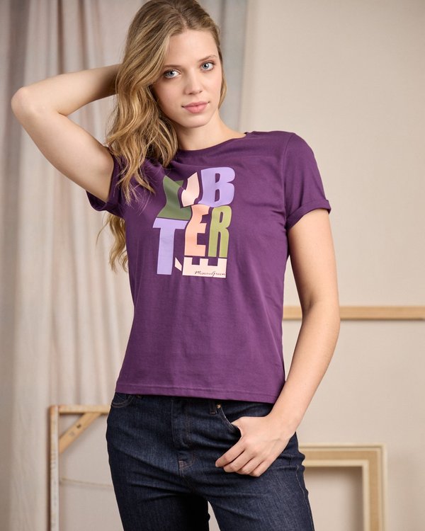 T-shirt message violet