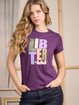 T-shirt message violet