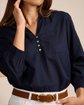 Blouse à rayures ton sur ton bleu